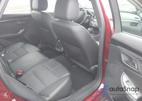 2017 Chevrolet Impala 1Lt из США, поврежденный, VIN 2G1105SA1H9128023